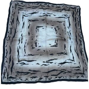 Vintage Elaine Gold for collection XIIX ltd 100% silk crepe.